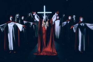 In This Moment annonce le nouvel album Witch et lance le single « Crawl »: Stream