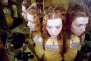 Melissa Auf der Maur annonce un nouvel album BASS WOMB ROOM