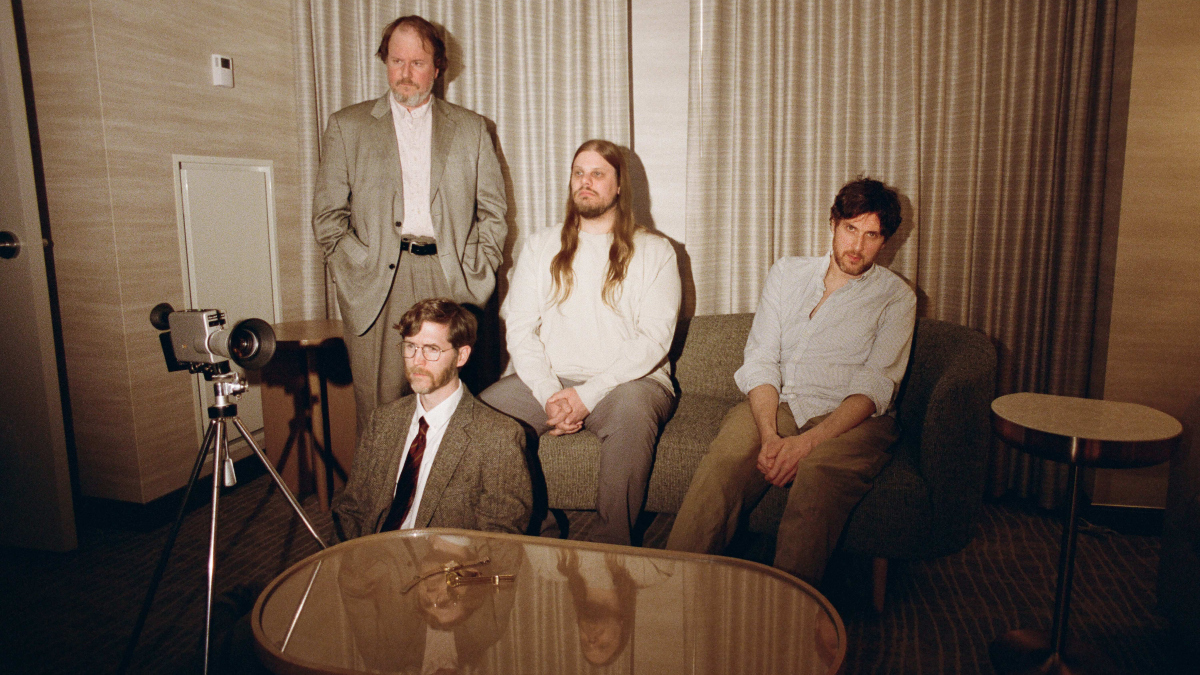 Protomartyr annonce son nouvel album Hotel Usona et partage « des sons que nous ne pouvons pas entendre » : regardez