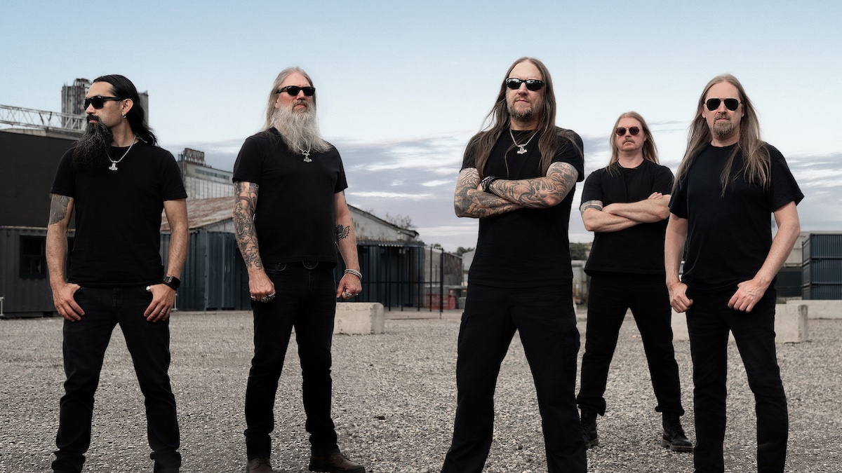 Amon Amarth annonce un nouvel album et sort le single "Gjallarhorn"
