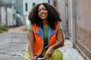 Noname partage une nouvelle chanson « Squatter » avec DRAM : Stream