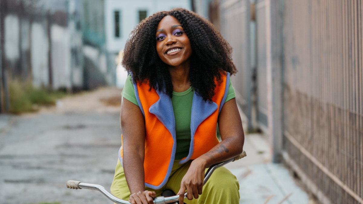 Noname partage une nouvelle chanson "Squatter" avec DRAM : Stream