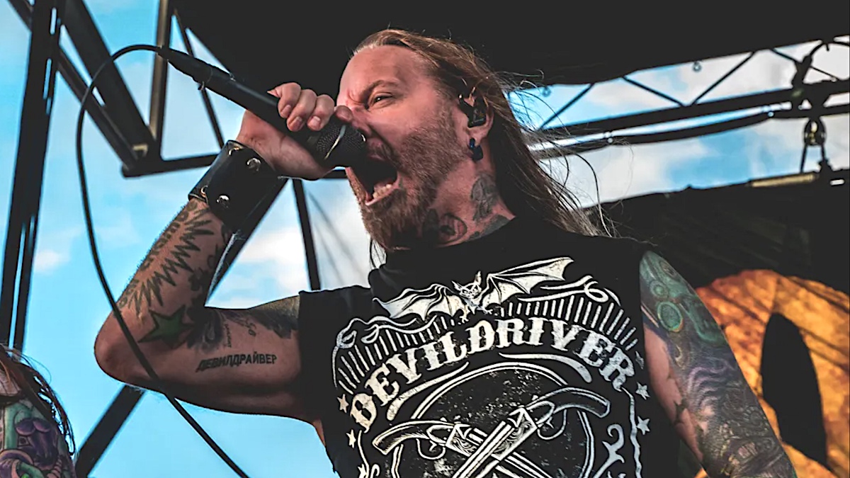 Dez Fafara, leader de DevilDriver/Coal Chamber, révèle une tumeur à la tête