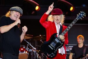 Combien coûtent les billets les moins chers pour voir AC/DC lors de leur tournée 2026 ?
