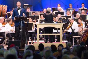 La symphonie Lincoln de Philip Glass est créée à Tanglewood, pas au Kennedy Center : NPR
